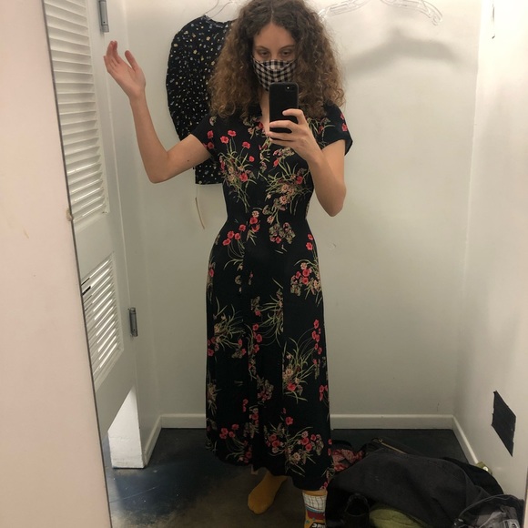 NWT REFORMATION WILMA DRESS SIZE 4/SM - Picture 2 of 2